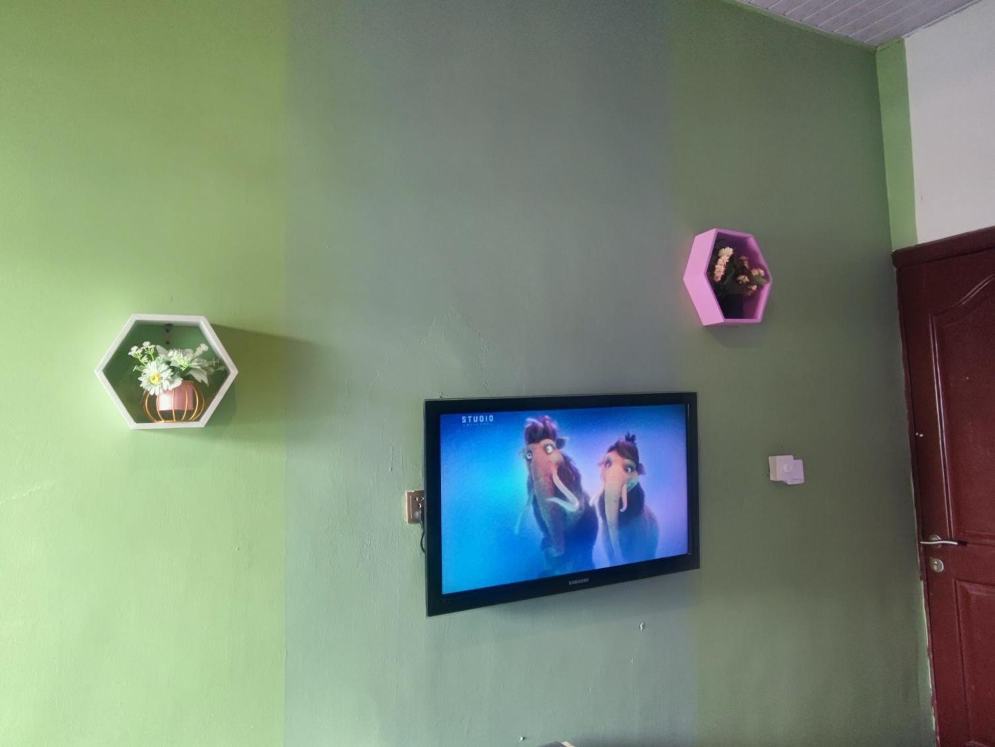 Ellisa Hospitality And Spa Hotel Акра Екстериор снимка