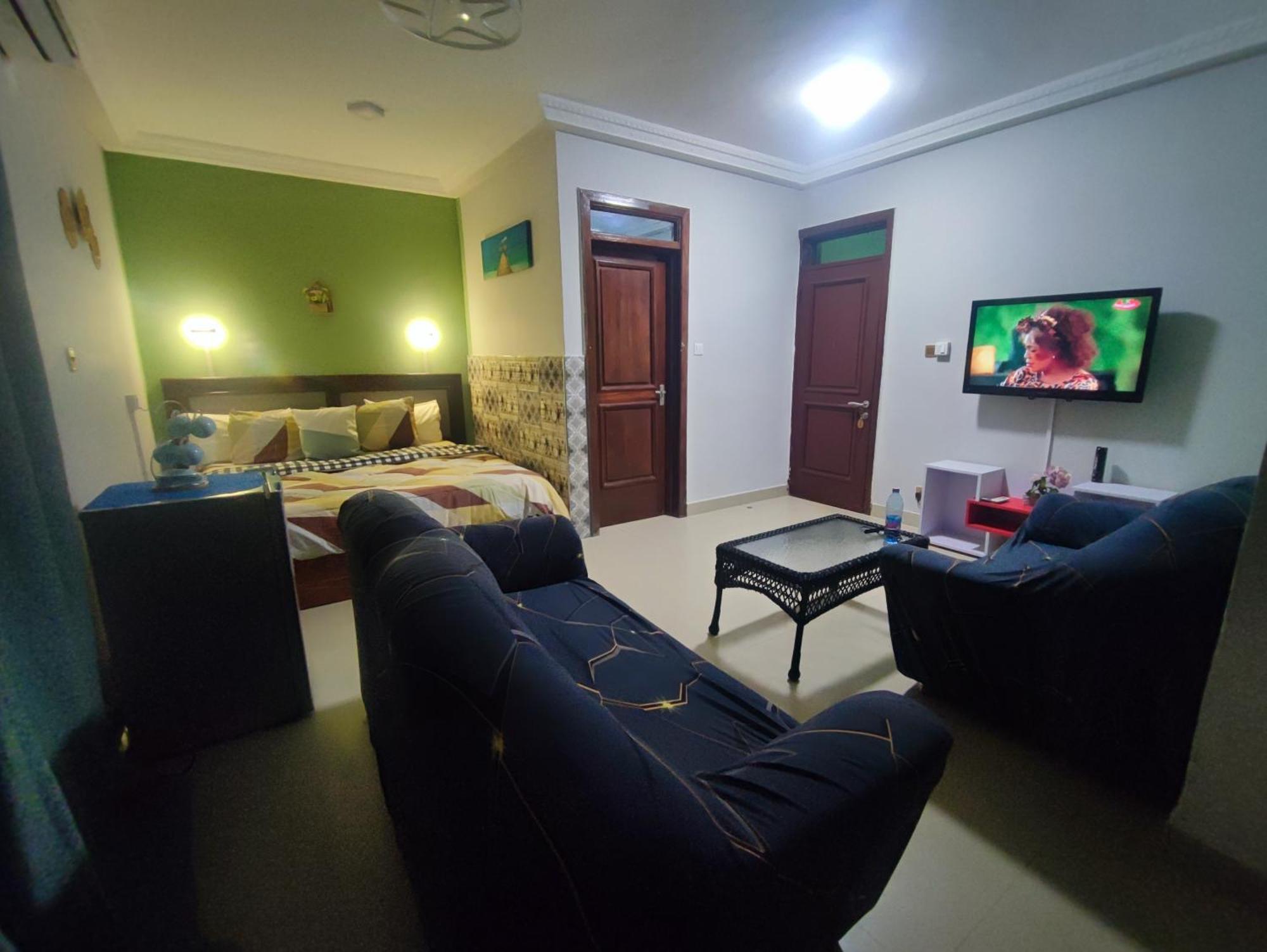 Ellisa Hospitality And Spa Hotel Акра Екстериор снимка