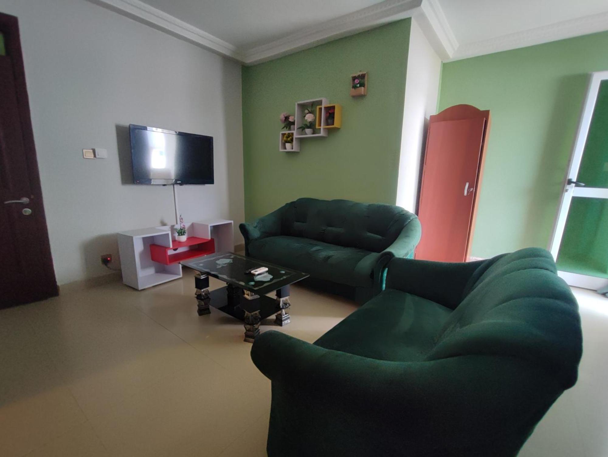 Ellisa Hospitality And Spa Hotel Акра Екстериор снимка